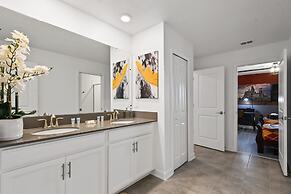 Striking Disney Themed10br Pool/spa/game Room