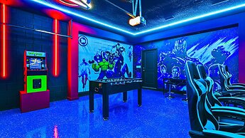 Fancy Game Theater 10br Villa W/pool/spa Disney