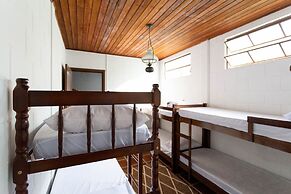 Sítio Dels Serrans - Jacareí