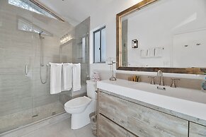 Boulder Bay Bungalow