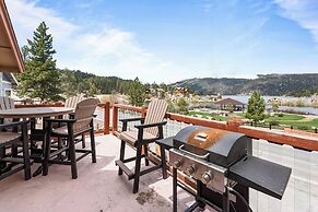 Boulder Bay Chalet Lakefront