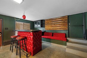 Boulder Bay Lakefront Getaway