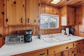 Boulder Bay Lakefront Getaway