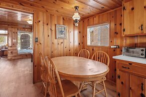 Boulder Bay Lakefront Getaway