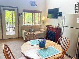 669 Rainbow Landing Dr