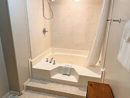 669 Rainbow Landing Dr