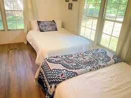 669 Rainbow Landing Dr