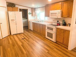 669 Rainbow Landing Dr