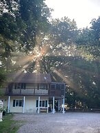 669 Rainbow Landing Dr