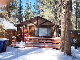 Ponderosa Hill Cabin