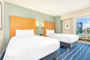 Castle at Ala Moana Hotel