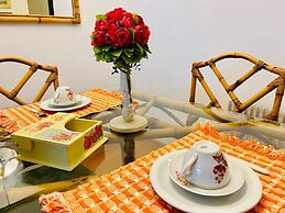 EXCELENTE OPÇAO - 03 quadras RUA COBERTA