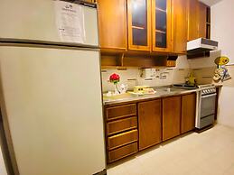 EXCELENTE OPÇAO - 03 quadras RUA COBERTA