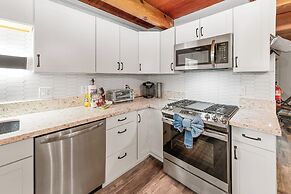 Ever Serene Cabin
