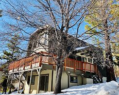 Fawnskin Family Cabin
