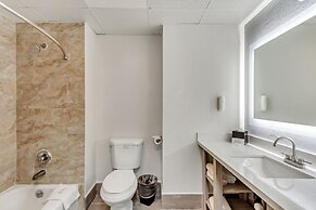 Suburban Studios Salt Lake City Airport