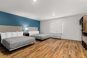 Woodspring Suites Corona