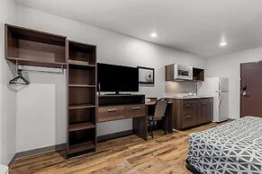 Woodspring Suites Corona