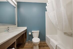 Woodspring Suites Corona