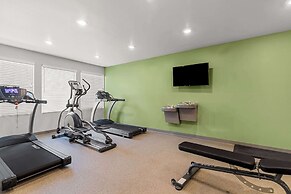 Woodspring Suites Corona