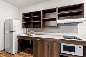 Woodspring Suites Corona