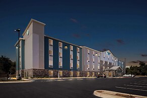 Woodspring Suites Corona