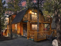 Ivvy Bear Lodge