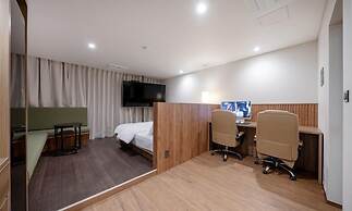 Simjak Hotel Dongtan By Aank