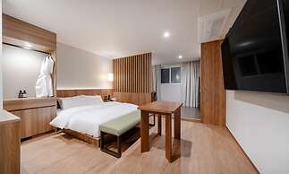 Simjak Hotel Dongtan By Aank