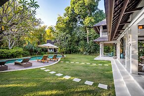 Villa Maimalu by Alfred in Bali
