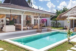 Villa M2 by Alfred in Bali