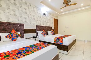 Fabhotel Meridian Inn