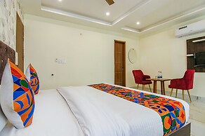 Fabhotel Meridian Inn