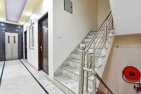 FabHotel Golden Leaf I