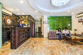 FabHotel Tipsyy Inn Suites