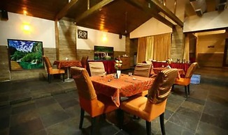 Fabhotel Prime Chennai Deluxe