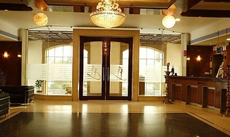 Fabhotel Prime Chennai Deluxe