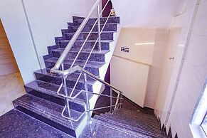 Fabexpress Arunachala Guest House