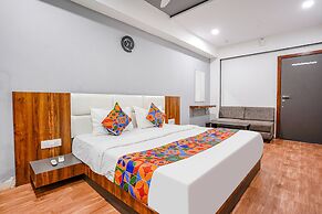 Fabhotel The Valentine