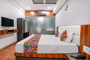 Fabhotel The Valentine