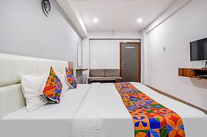 Fabhotel The Valentine