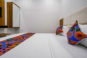 Fabhotel Western Inn