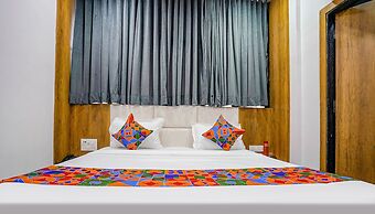 Fabhotel Western Inn