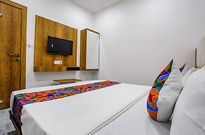 Fabhotel Western Inn