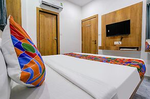 Fabhotel Western Inn