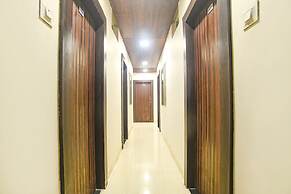 FabExpress Green Park