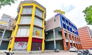 Fabhotel Symphony Grand