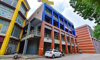 Fabhotel Symphony Grand