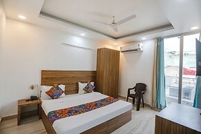 Fabhotel Unique Stay