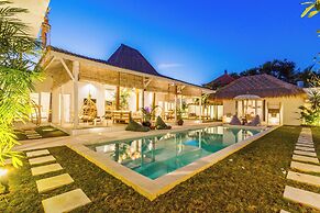 Villa M by Alfred in Bali